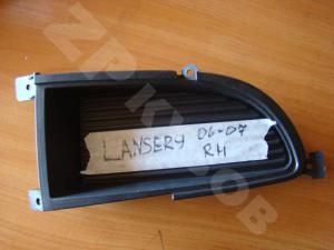 Lancer CSClassic 03-06 Заглушка ПТФ RH
