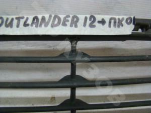 Outlander 2012 Решетка радиатора
